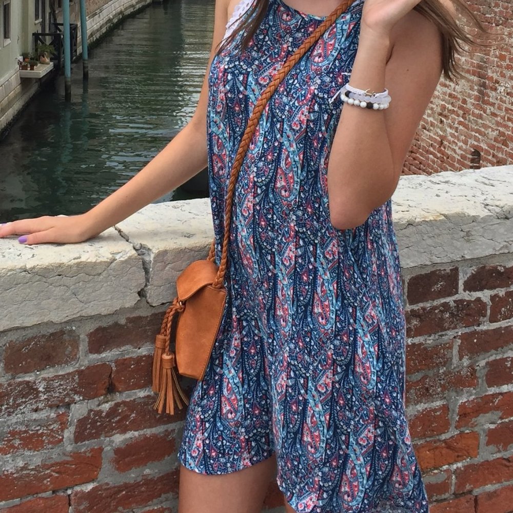 Cute American Eagle Dress WITH POCKETS